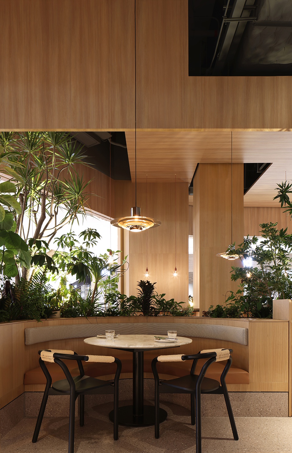 gaga Shenzhen Baoan Daqianli store by UND Design Studio