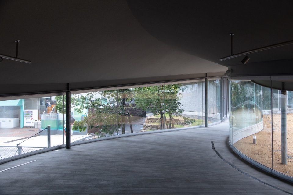 Yashima Mountaintop Park by SUO Style A