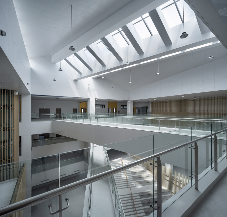 yuhua campus of nanjing zhonghua high school by southeast university architectural design and research institute