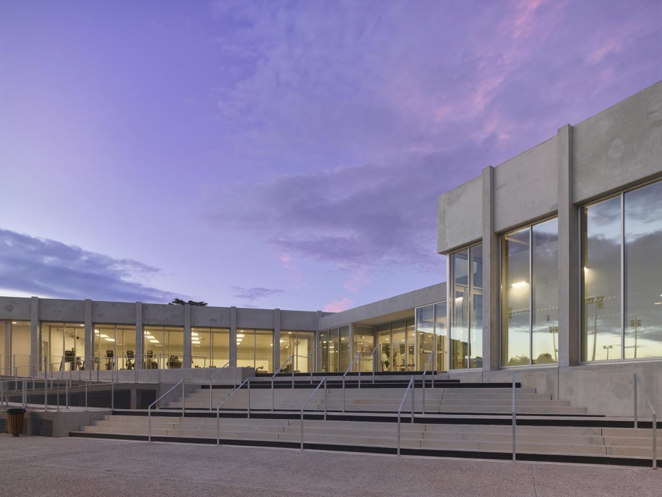 paicherou aquatic centre by taillandier architectes associes