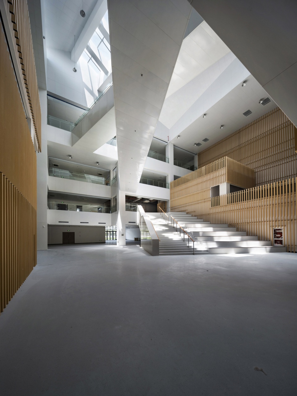 yuhua campus of nanjing zhonghua high school by southeast university architectural design and research institute