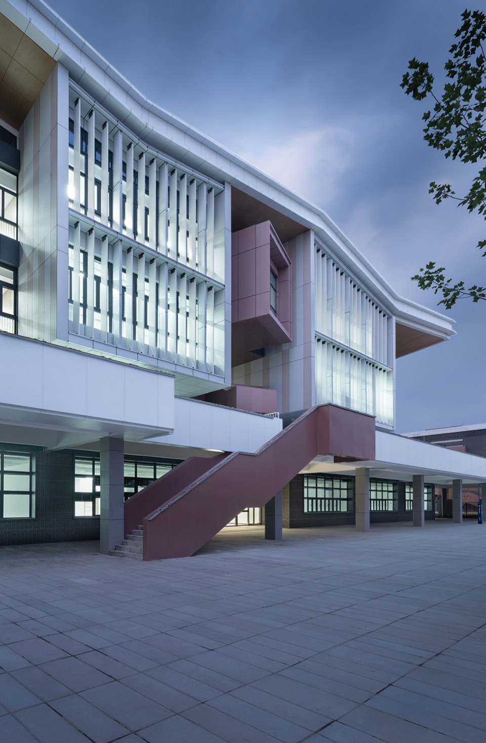 yuhua campus of nanjing zhonghua high school by southeast university architectural design and research institute