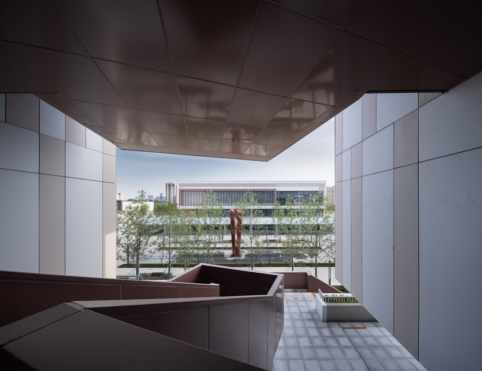 yuhua campus of nanjing zhonghua high school by southeast university architectural design and research institute