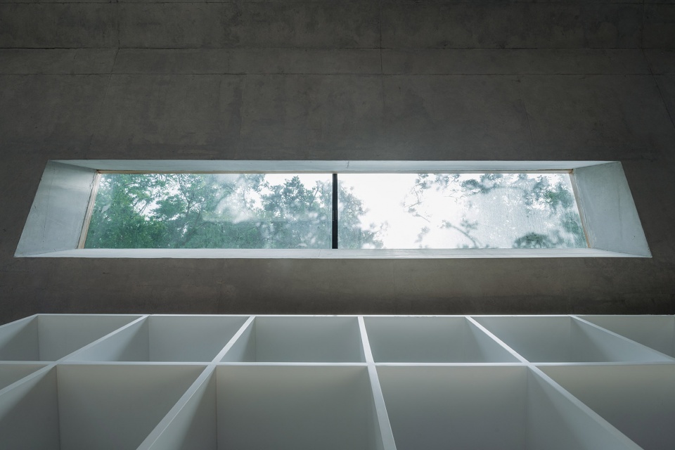 the pavilion a community house nearby huangpu river by viascape design