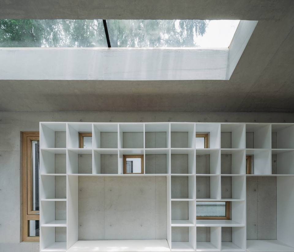 the pavilion a community house nearby huangpu river by viascape design