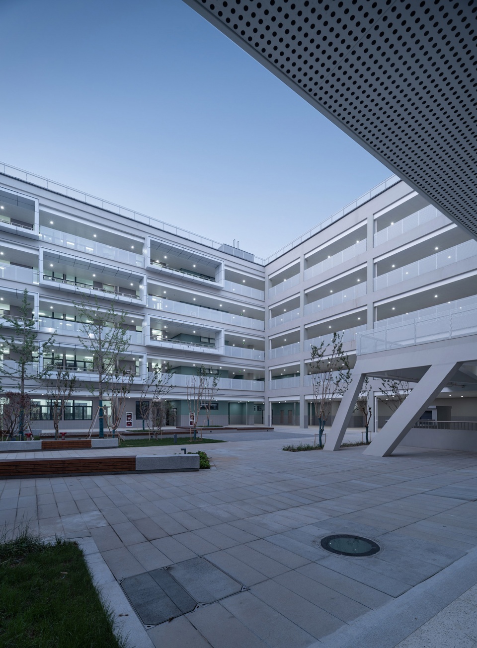 yuhua campus of nanjing zhonghua high school by southeast university architectural design and research institute