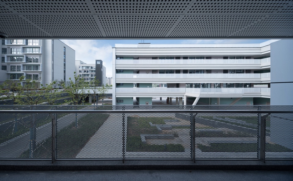 yuhua campus of nanjing zhonghua high school by southeast university architectural design and research institute