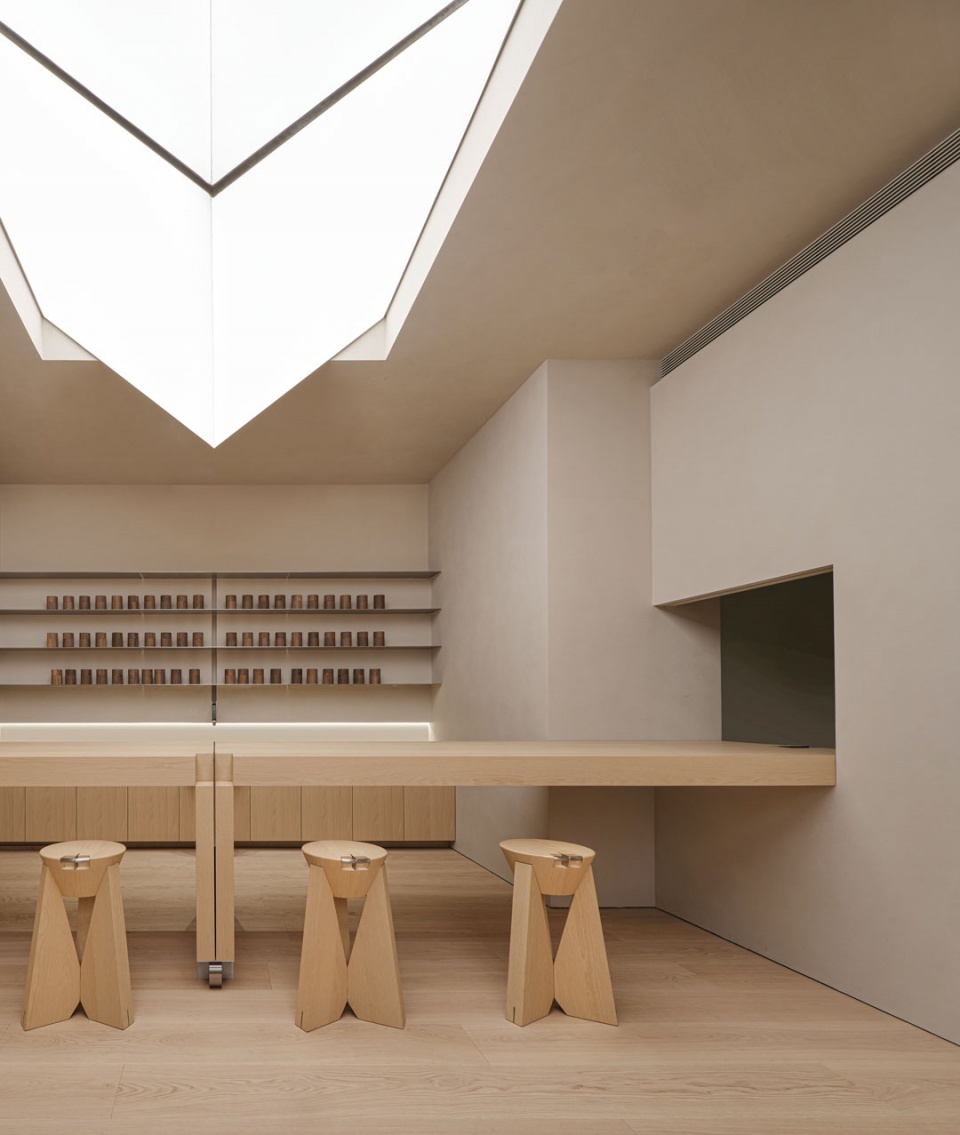 lak concept store by pone architecture