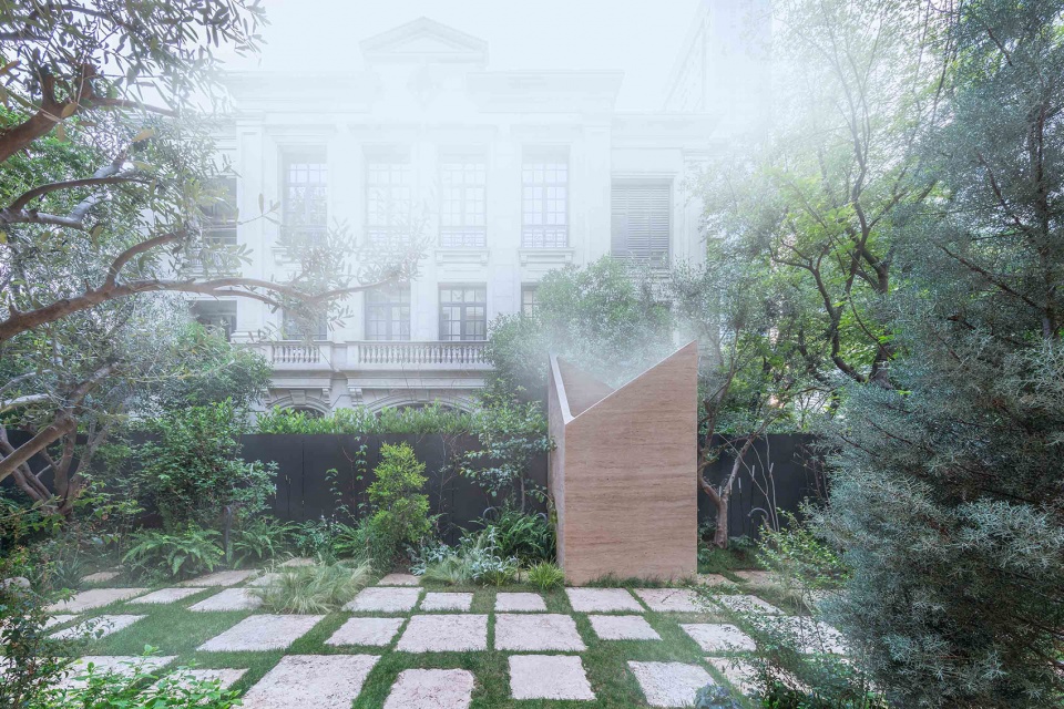 Botanica Meditation Centre by HAS design and research