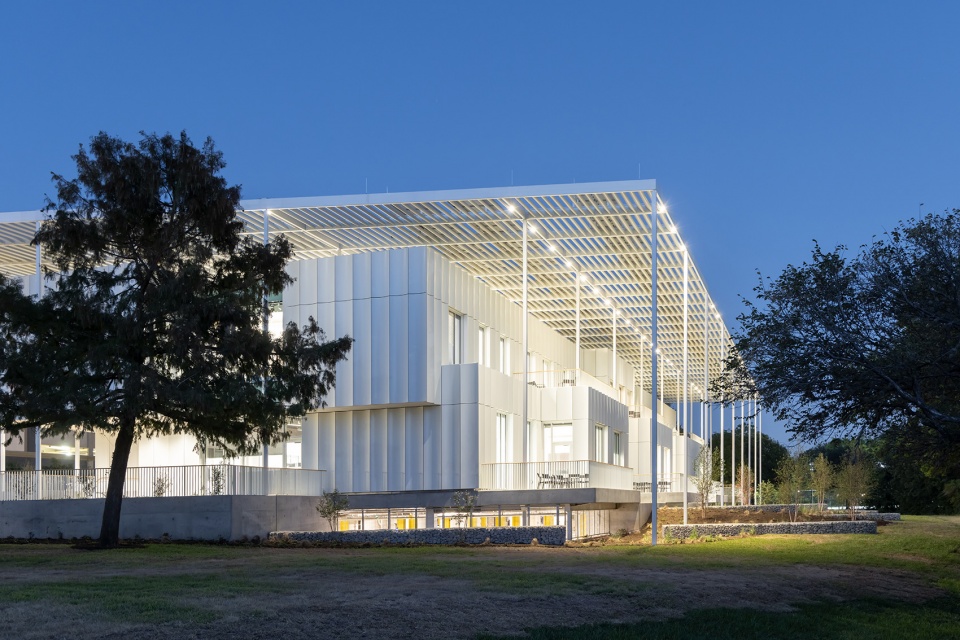 Houston Endowment Headquarters by Kevin Daly Architects PRODUCTORA