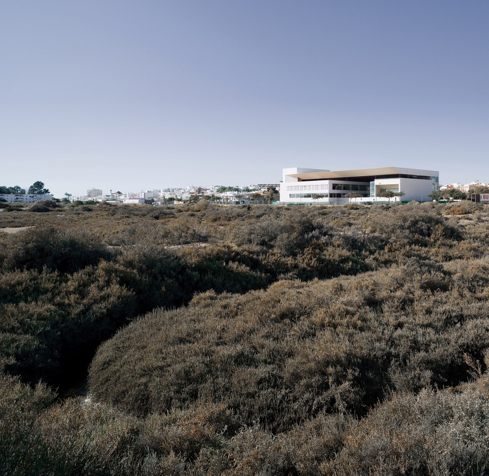 ayamonte exhibition and congress center by sol89