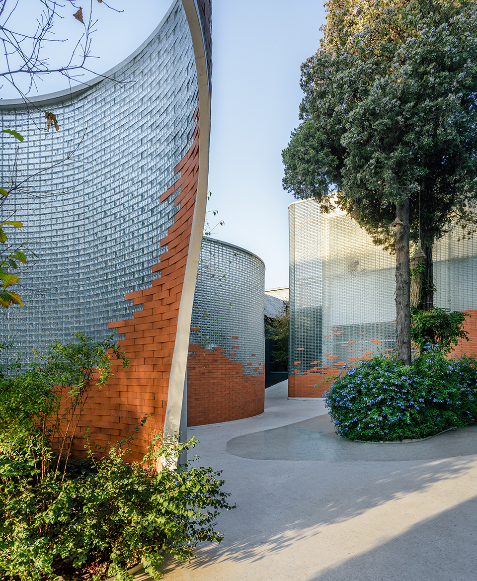 ”A Garden “ Only Flower Floral Art Studio by Fangwei Architects 谷德设计网