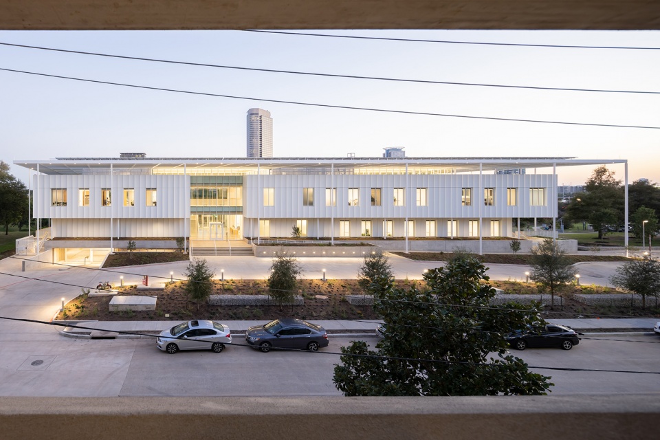 Houston Endowment Headquarters by Kevin Daly Architects PRODUCTORA