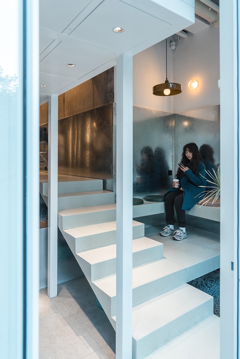 Secondhalf Coffee China by Archstay Architects