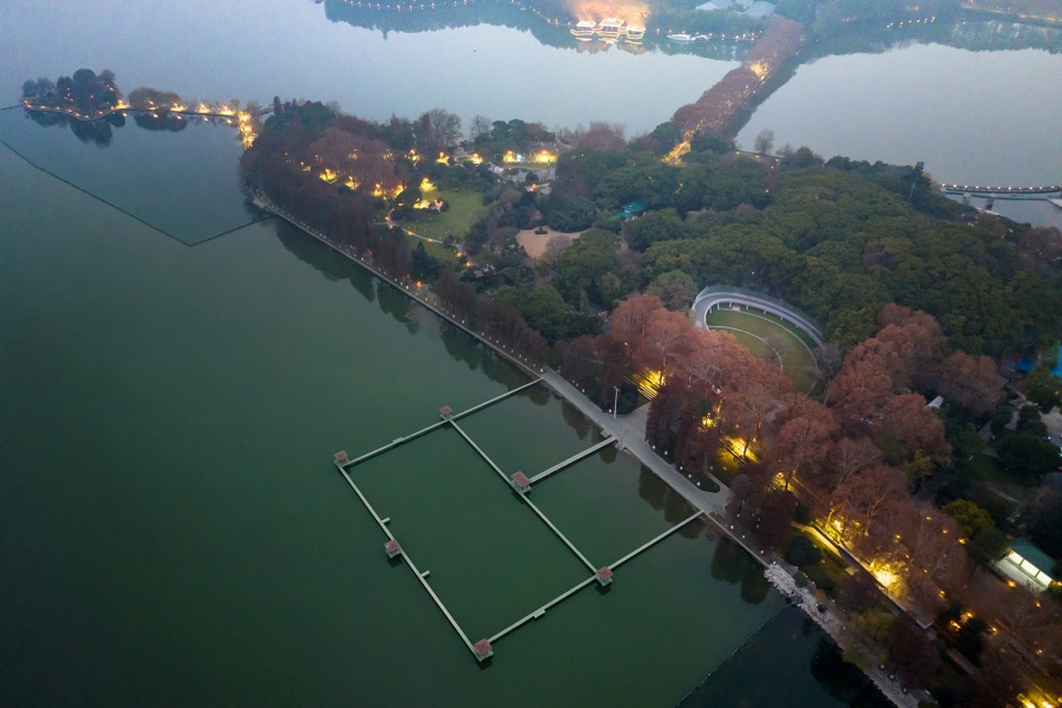 deyou amphitheater by uao