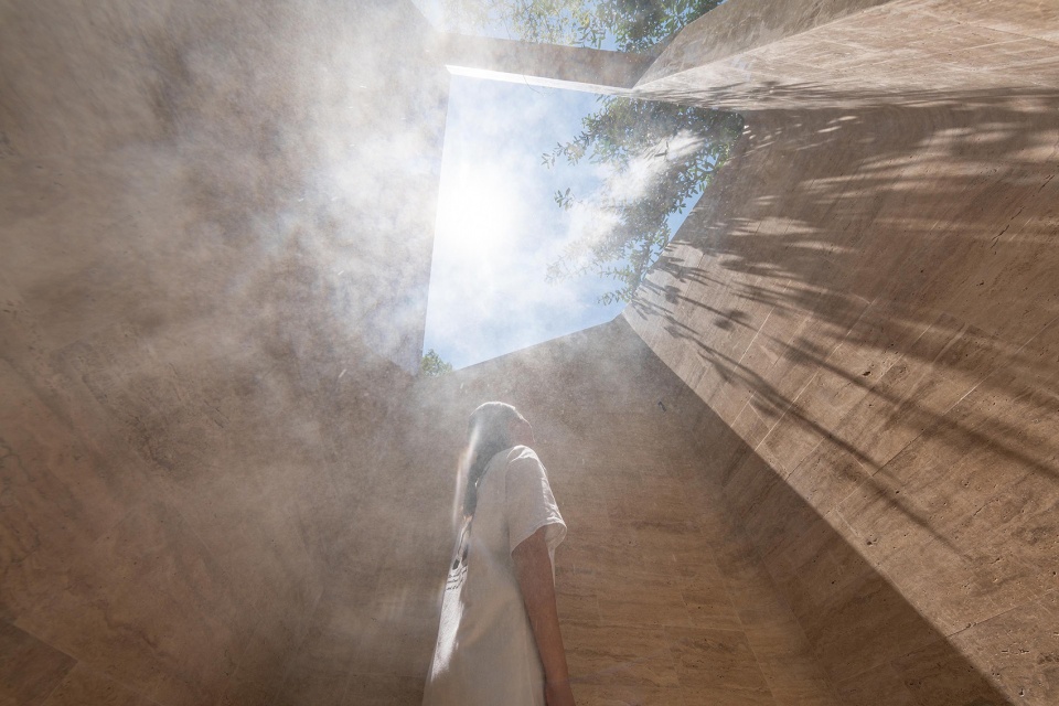 Botanica Meditation Centre by HAS design and research