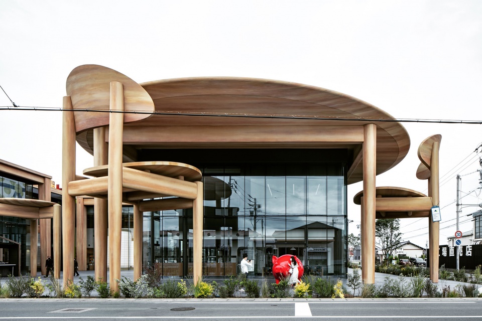 SWEETS BANK by Nikken Sekkei Ltd