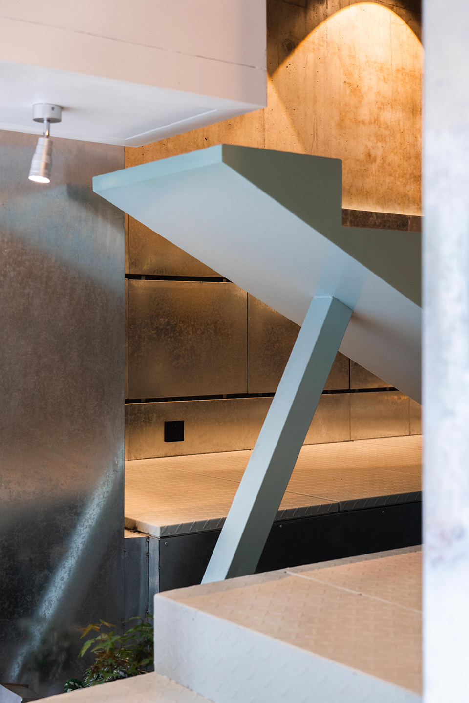 Secondhalf Coffee China by Archstay Architects