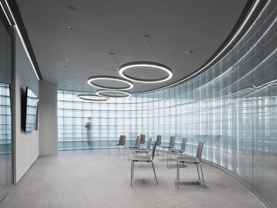 winding frames of light shanghai china by hcch studio