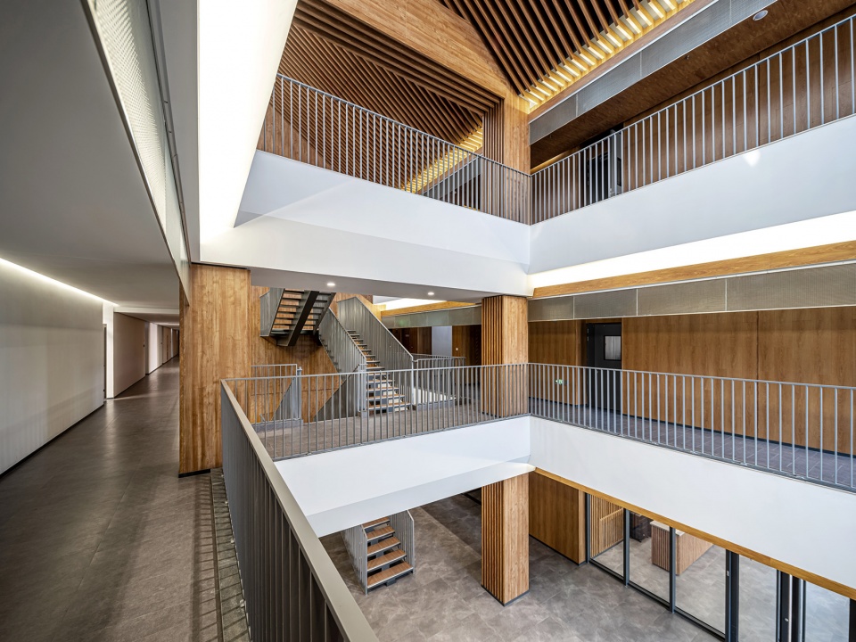 Animal Experiment Center in Baotu Spring Campus of Shandong University by THAD