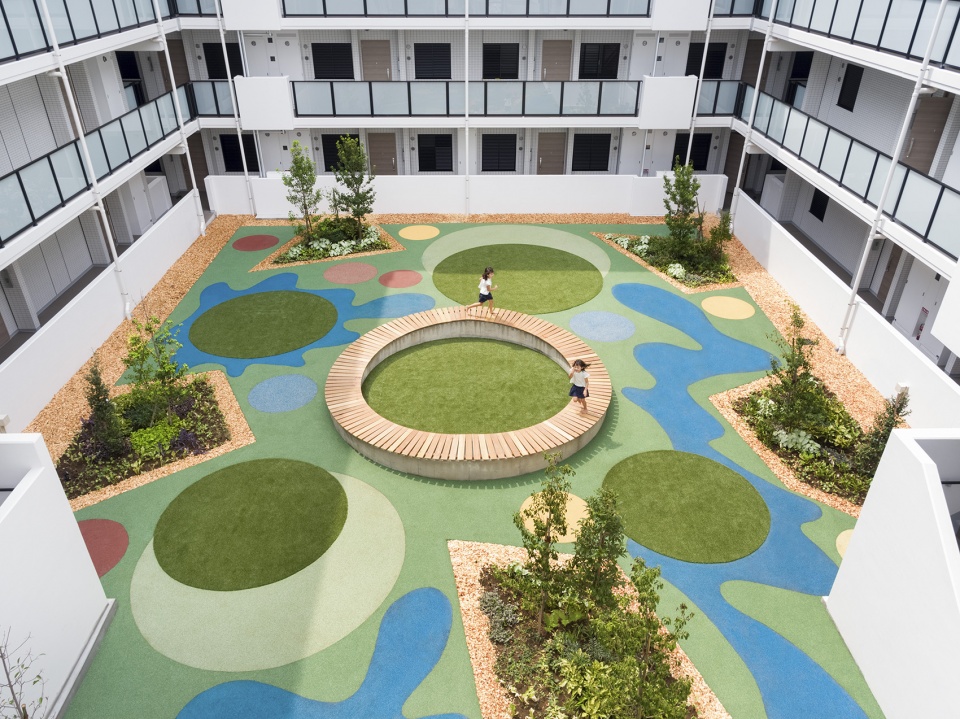 HSR Residential Architecture by Moriyuki Ochiai Architects