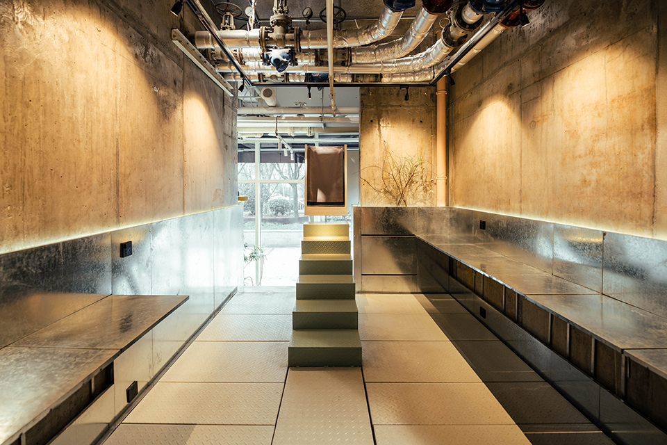 Secondhalf Coffee China by Archstay Architects