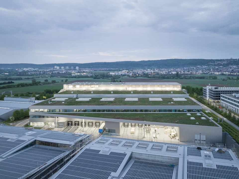TRUMPF Fitness and Company Sports Center by Barkow Leibinger