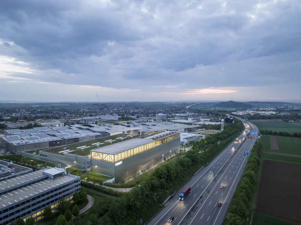 TRUMPF Fitness and Company Sports Center by Barkow Leibinger