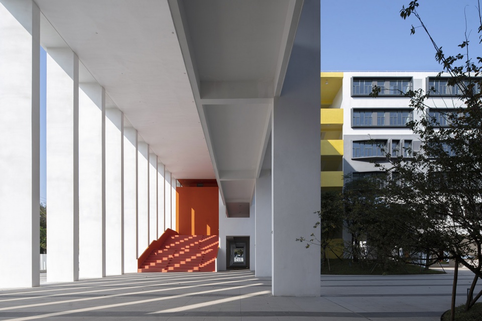 nanhai guicheng jingui high school by atelier cns