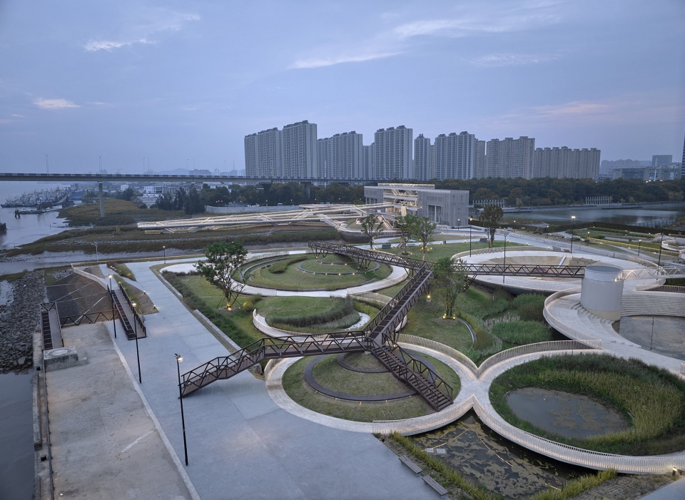 upgrading and renovation of the public space on the south bank of jiaojiang river by original design studiotjad
