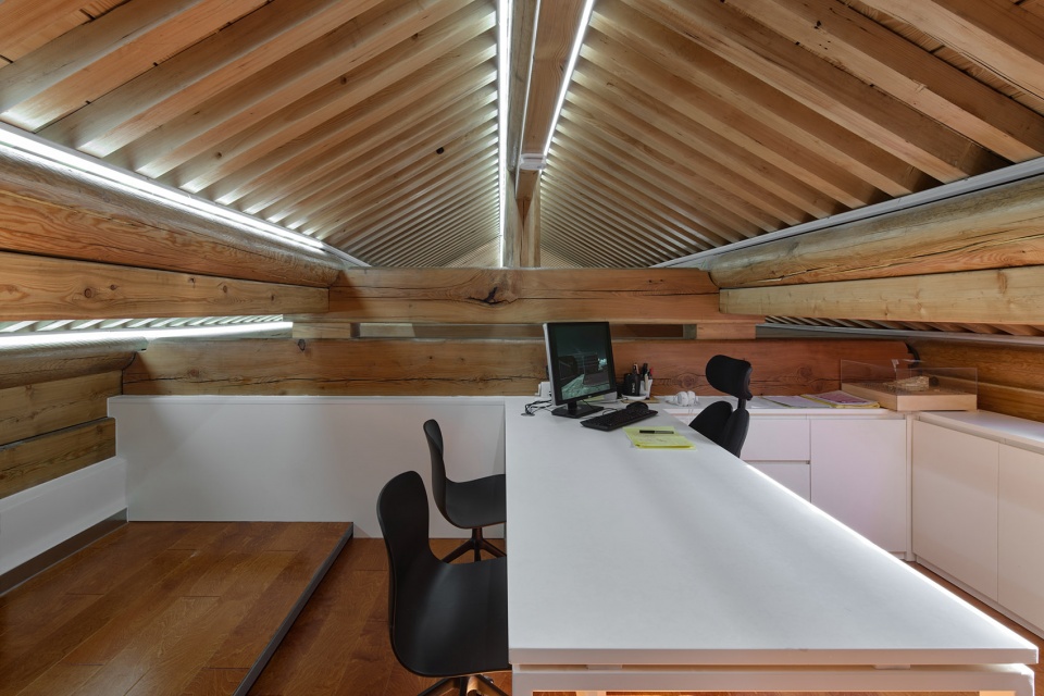 new office of bazuo architecture studio in traditional beijing hutong by bazuo architecture studio