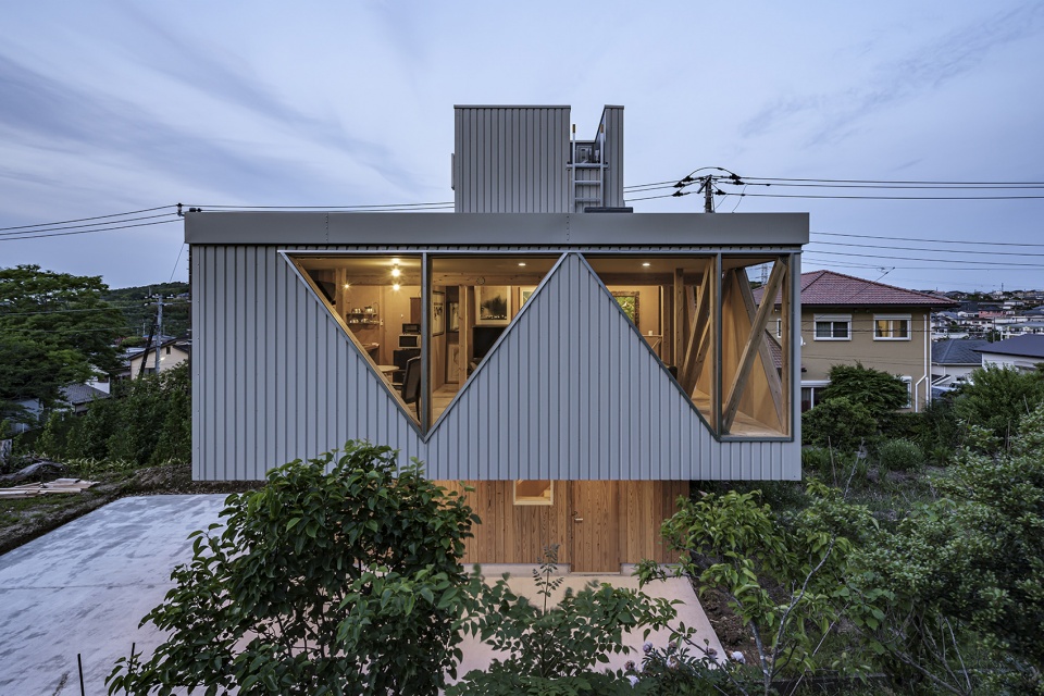 House for G by kurosawa kawara ten Architect