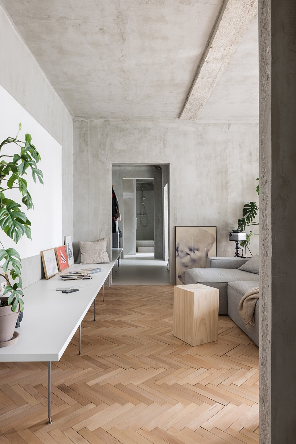 panelak apartment by kilohonc