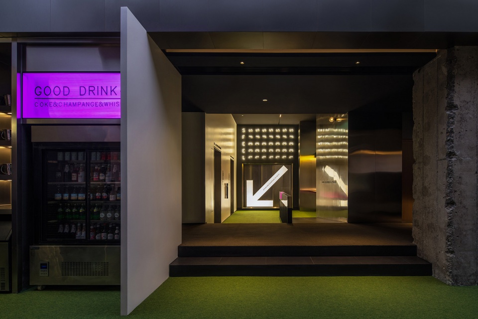 sfeel designer hotel in taikoo li by harmo design