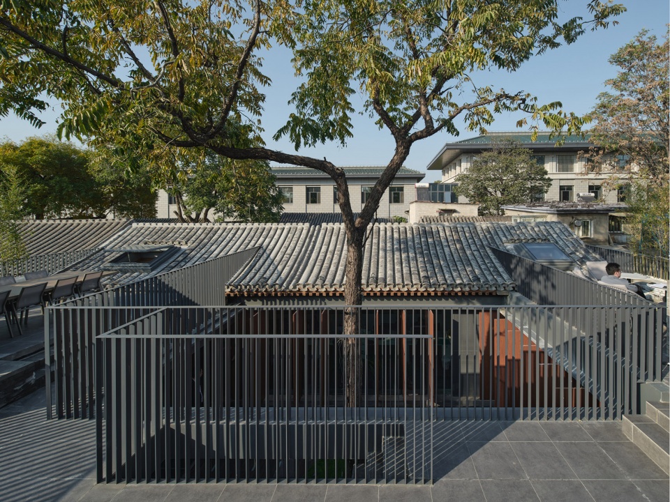 new office of bazuo architecture studio in traditional beijing hutong by bazuo architecture studio 2
