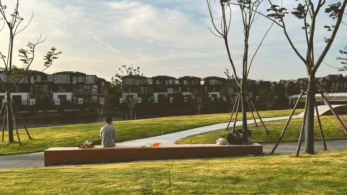 Shangkun Yueshan South Riverfront Community Park by Possibilism Design