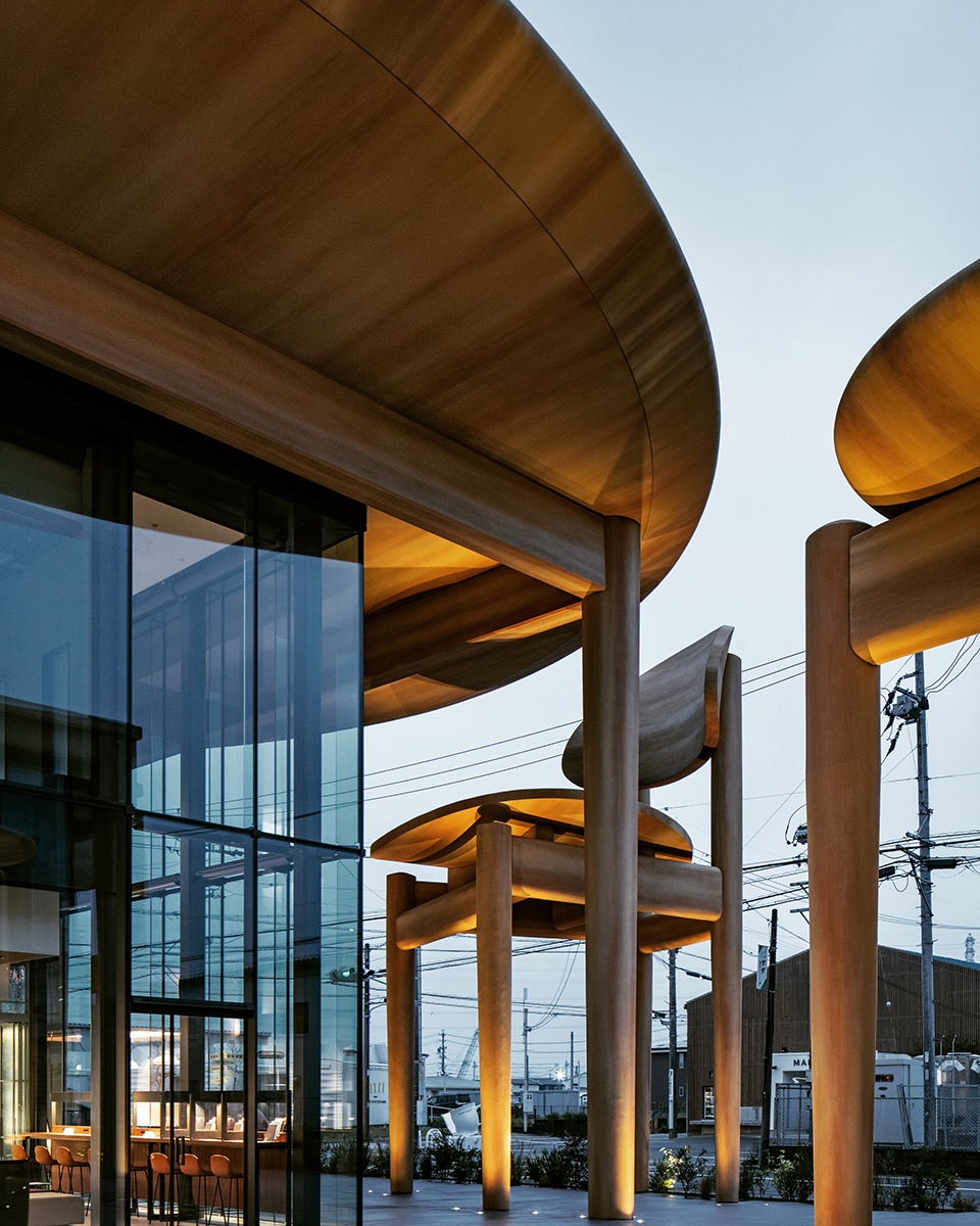 SWEETS BANK by Nikken Sekkei Ltd