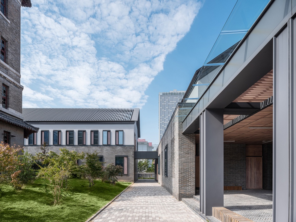 Animal Experiment Center in Baotu Spring Campus of Shandong University by THAD