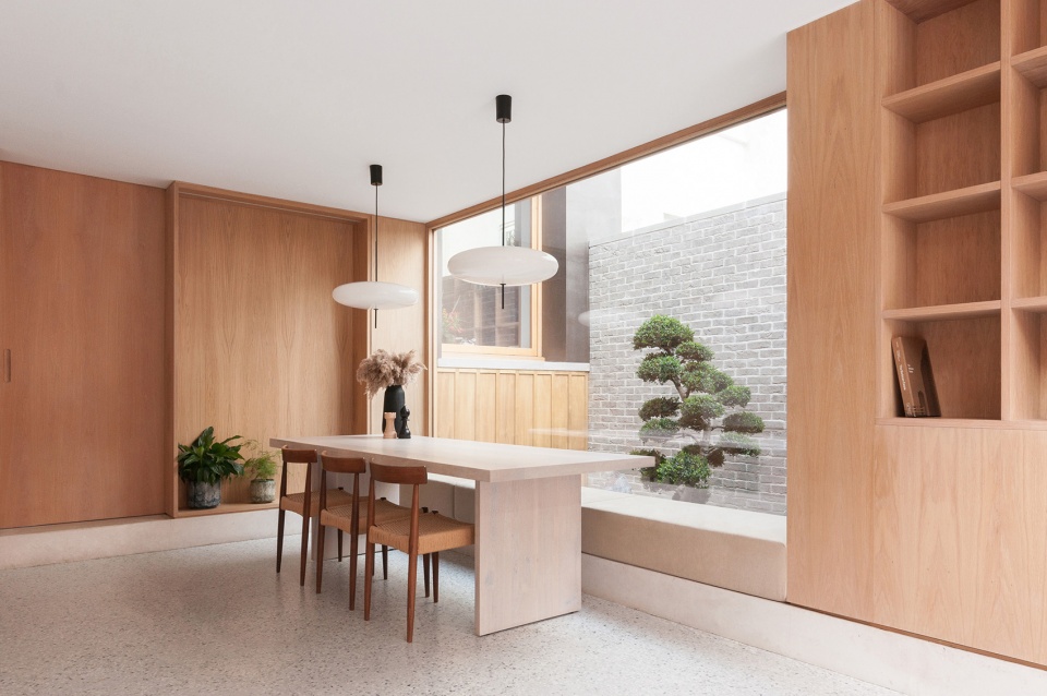 Courtyard House by Yellow Cloud Studio
