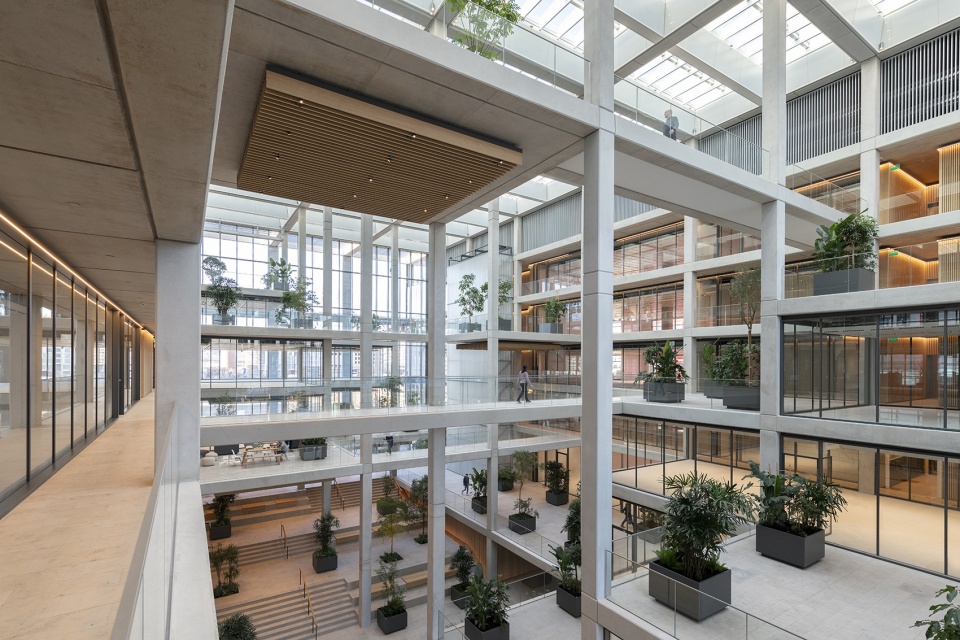 ICONE by Foster Partners