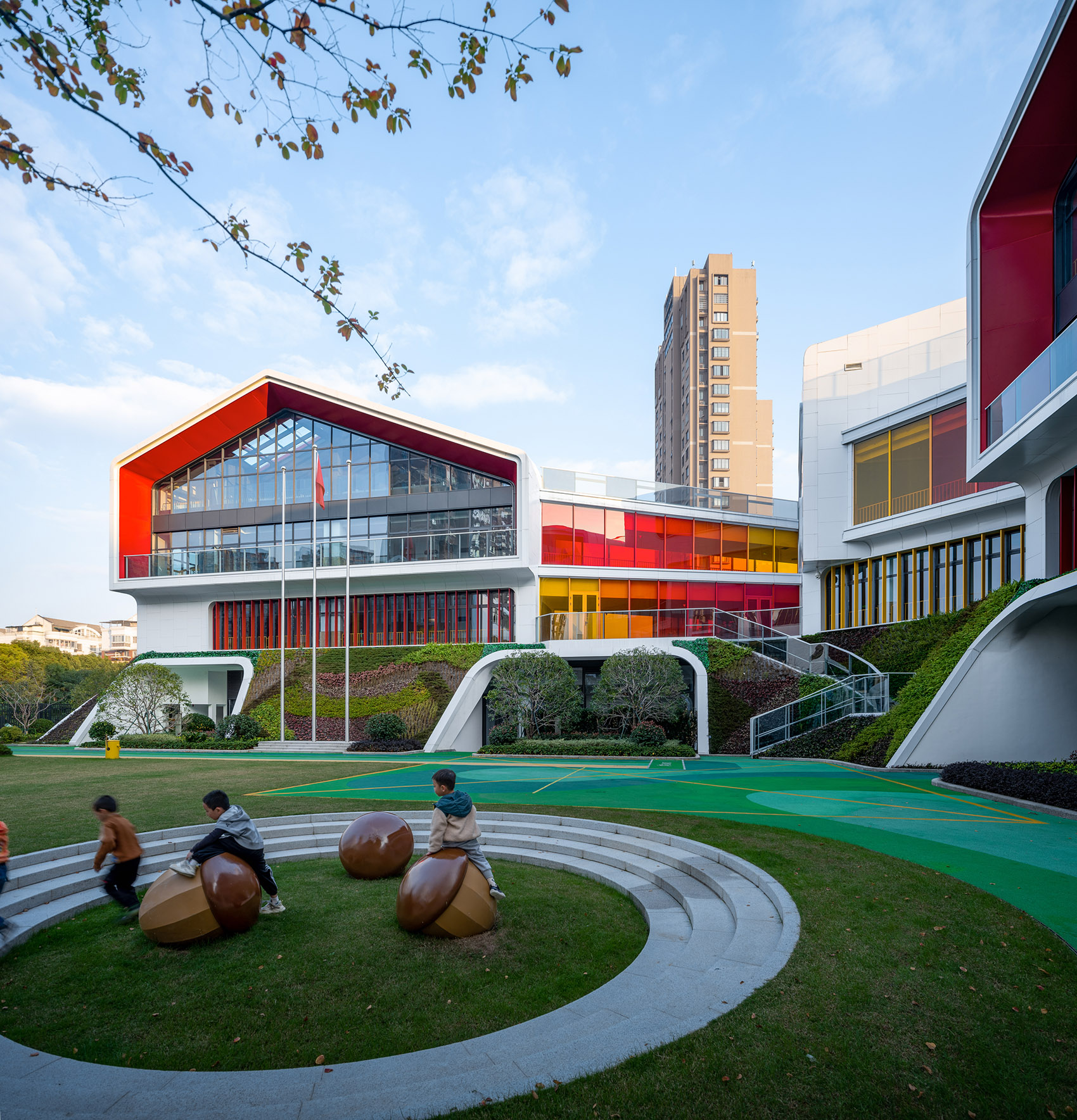 KINCANG Modern PreSchool by LYCS Architecture 谷德设计网