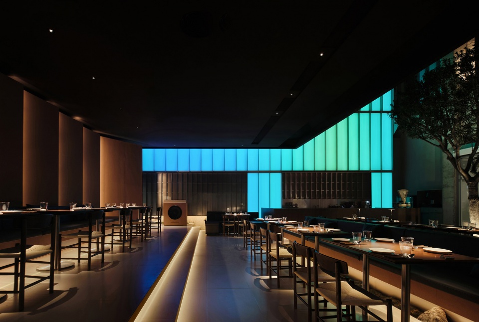 mooi archive by triostudio