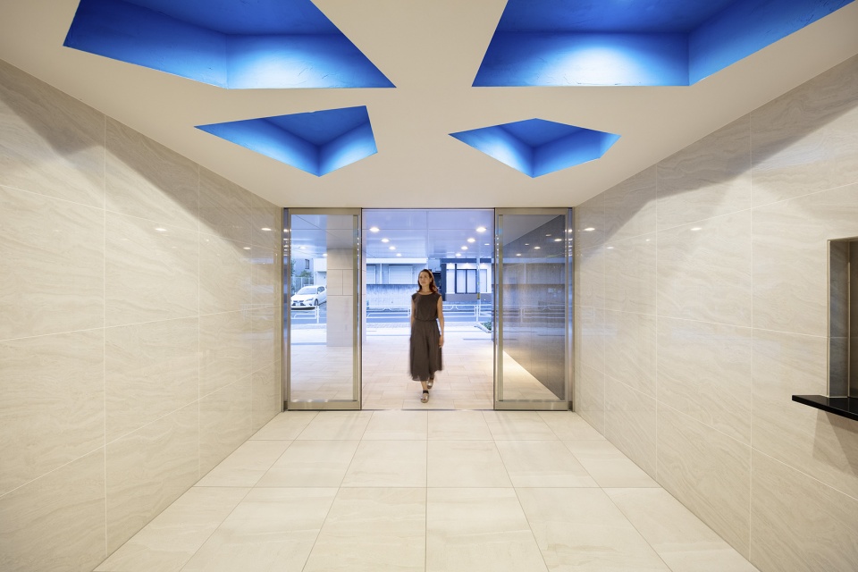 HSR Residential Architecture by Moriyuki Ochiai Architects