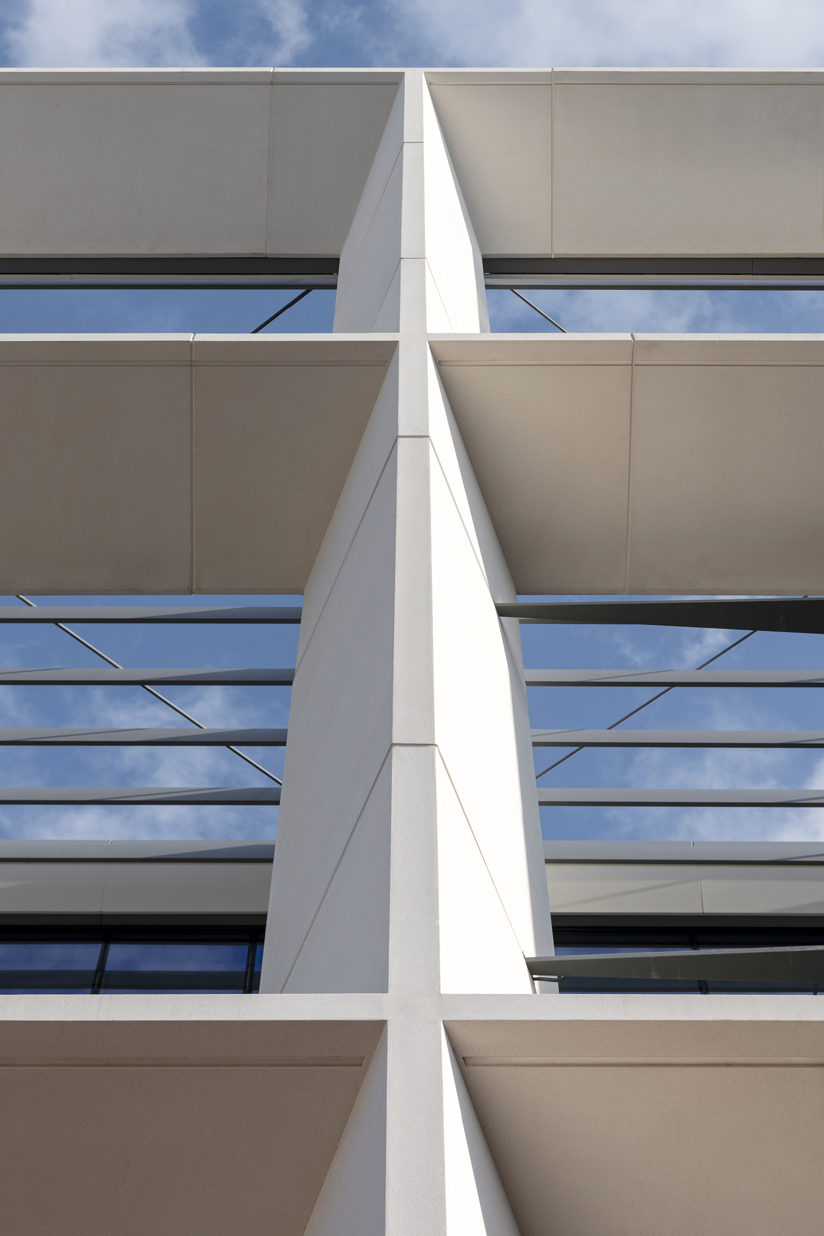 IC NE By Foster Partners ic-ne-by-foster-partners