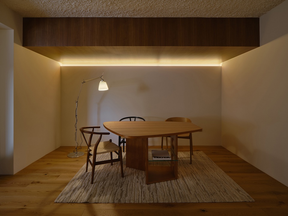 Vonzrr Cafe by SHERPA