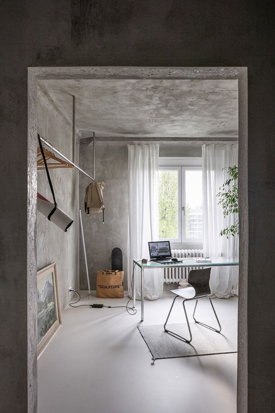 panelak apartment by kilohonc
