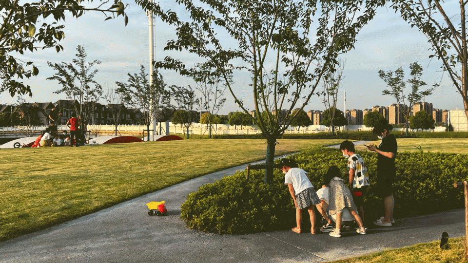 Shangkun Yueshan South Riverfront Community Park by Possibilism Design Studio