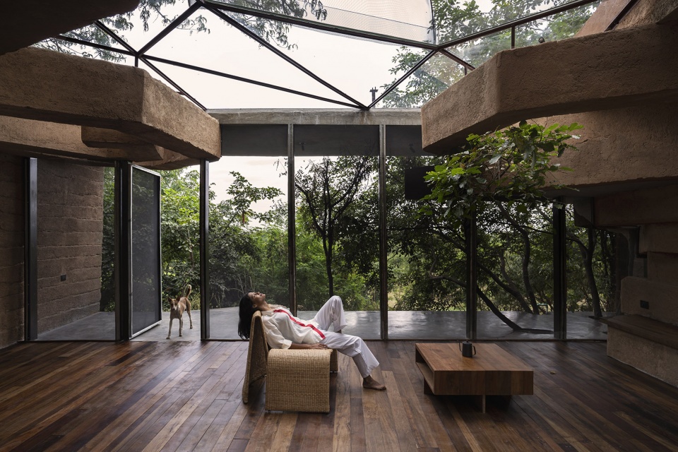chuzhi house by wallmakers
