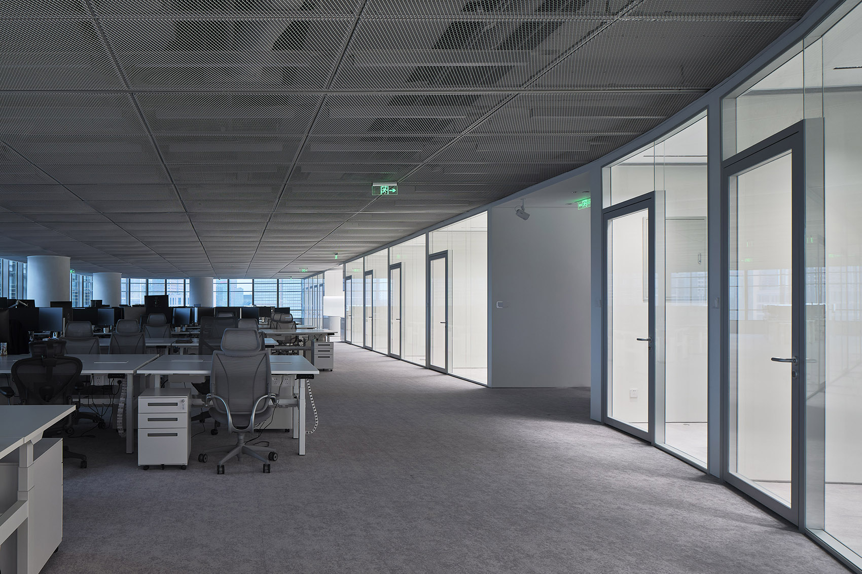 Winding frames of light, Shanghai, China by HCCH Studio 谷德设计网