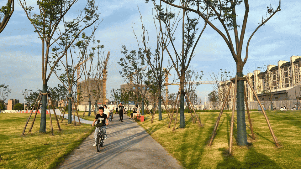 Shangkun Yueshan South Riverfront Community Park by Possibilism Design Studio